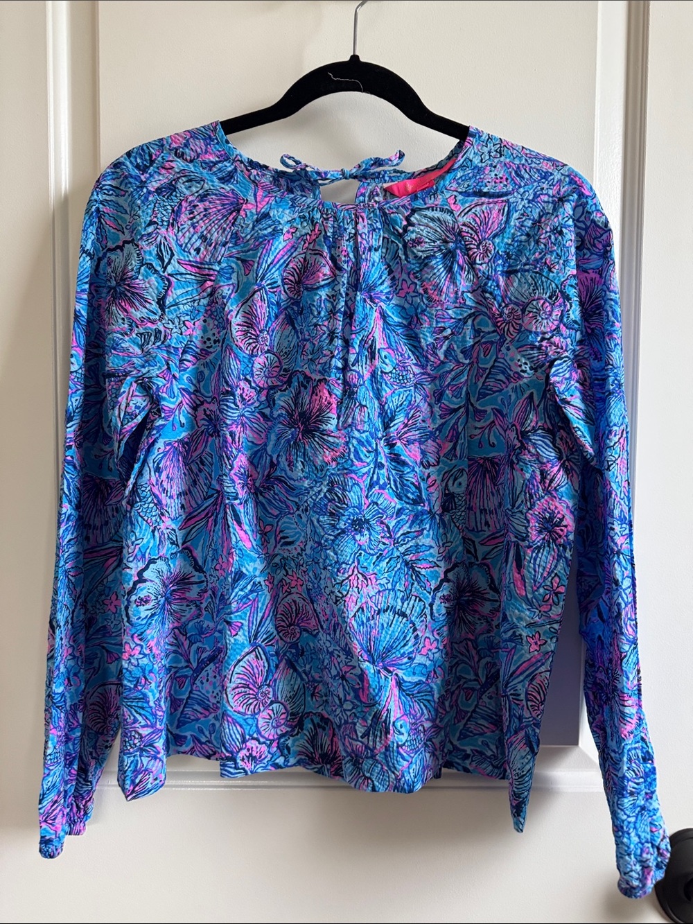 NWT Lily Pulitzer Rilynn long sleeved blouse in Blue and Pink Sz S